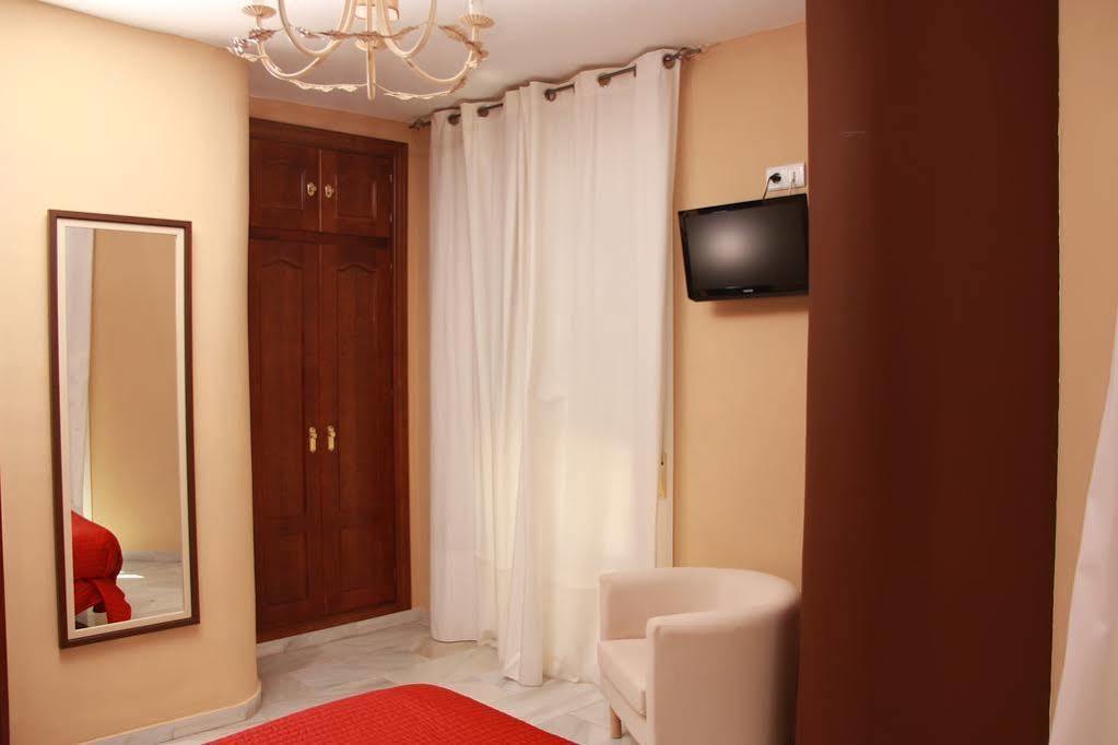 Hostal Tilos Málaga Kültér fotó